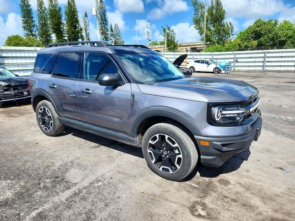 2023 FORD BRONCO SPORT Outer Banks — Passenger 3/4