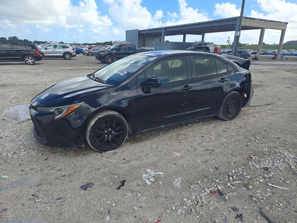 2020 TOYOTA COROLLA LE — Front 3/4