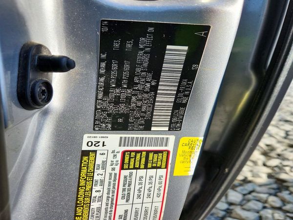 2015 TOYOTA SIENNA — VINS