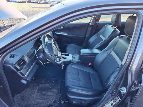 2014 TOYOTA CAMRY — DENT