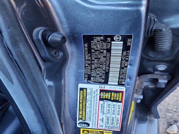 2014 TOYOTA CAMRY — VINS