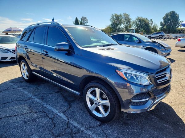 2016 MERCEDES-BENZ GLE GLE350 — Passenger 3/4