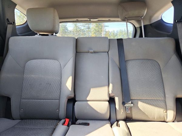 2016 HYUNDAI SANTA FE Base — SUVN
