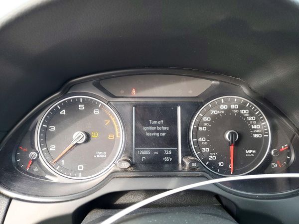 2014 AUDI Q5 Premium Plus — ODOM