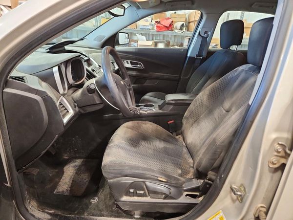 2012 CHEVROLET EQUINOX LS — DENT