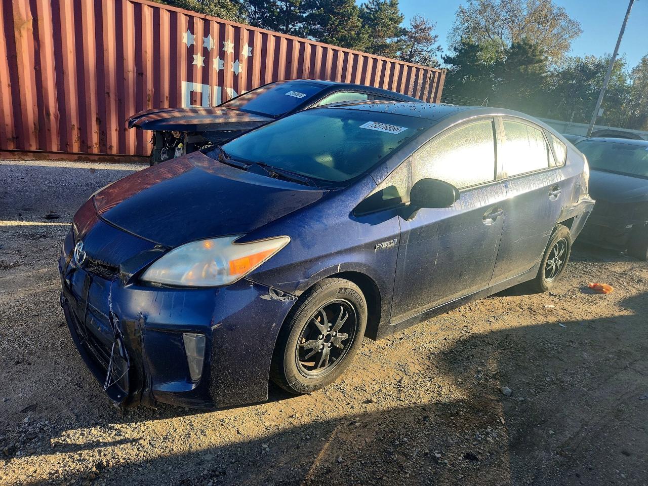 2013 TOYOTA PRIUS — Front 3/4