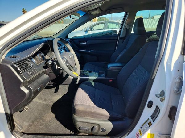 2015 TOYOTA CAMRY Hybrid — DENT