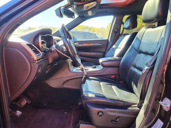 2016 JEEP GRAND CHEROKEE Limited — DENT