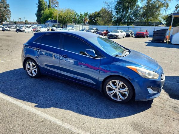 2014 HYUNDAI ELANTRA STD, Style, Tech — Passenger 3/4