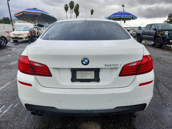 2015 BMW 528 — DIRR