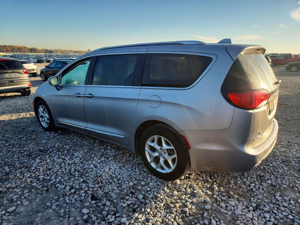 2017 CHRYSLER PACIFICA Touring L Plus — DSRA