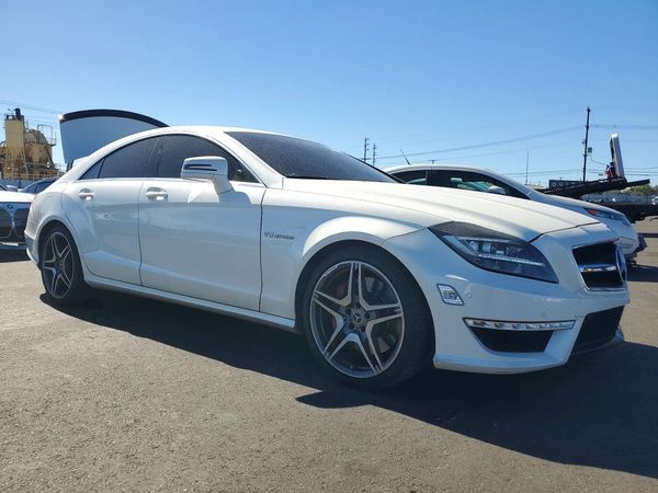 2013 MERCEDES-BENZ CLS CLS63 AMG — Passenger 3/4