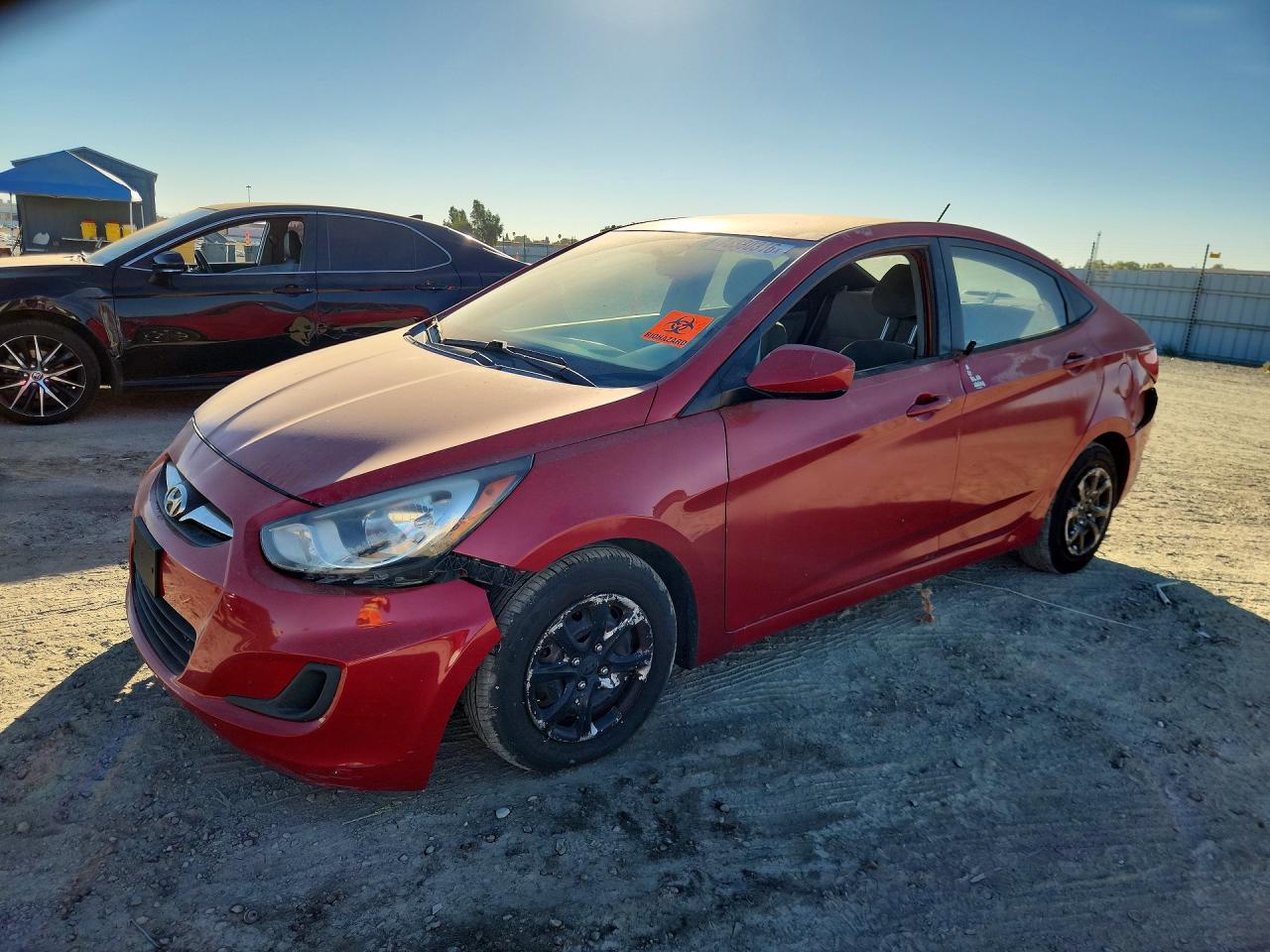 2013 HYUNDAI ACCENT GLS, GS — Front 3/4