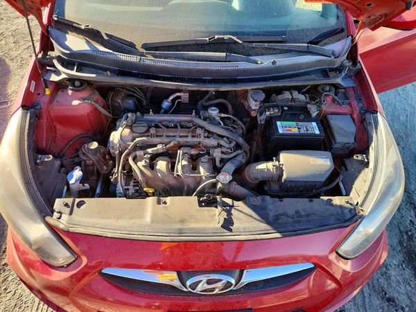 2013 HYUNDAI ACCENT GLS, GS — Engine bay