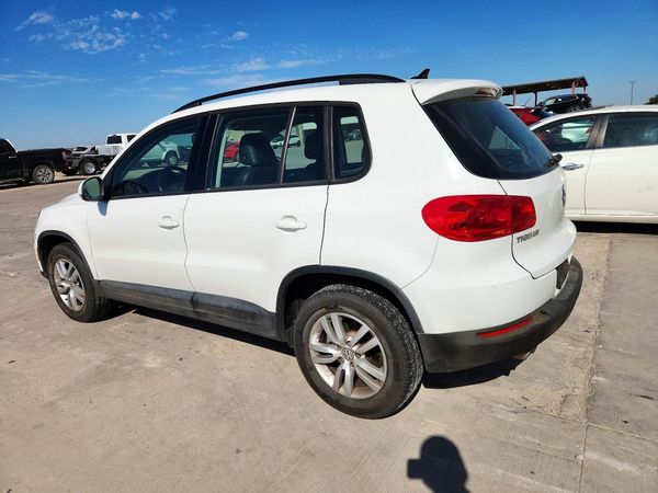2017 VOLKSWAGEN TIGUAN S, Limited — DSRA