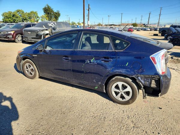 2013 TOYOTA PRIUS — DSRA