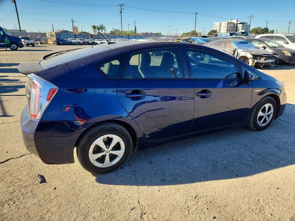 2013 TOYOTA PRIUS — PSRA