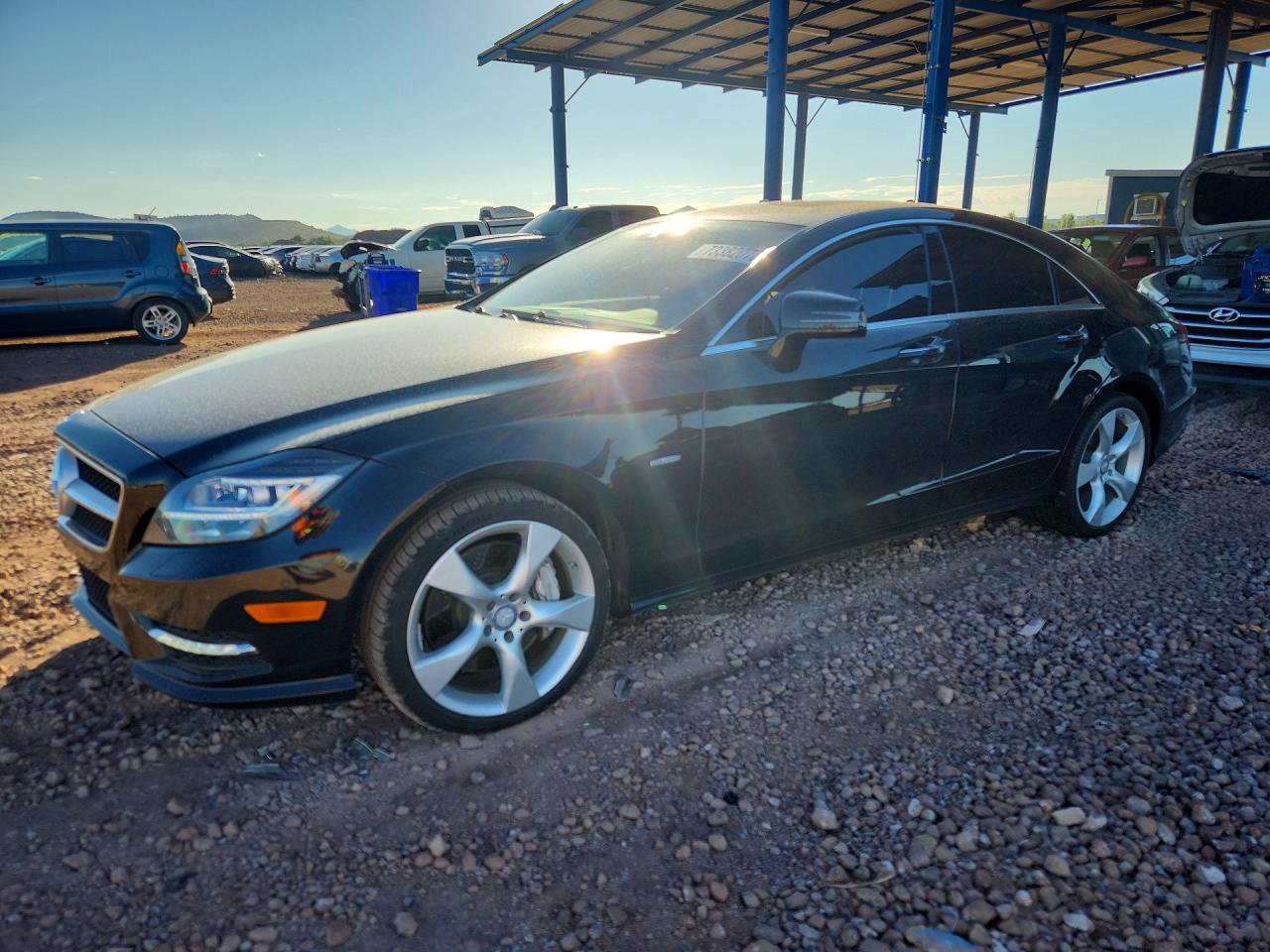 2012 MERCEDES-BENZ CLS CLS550 — Front 3/4