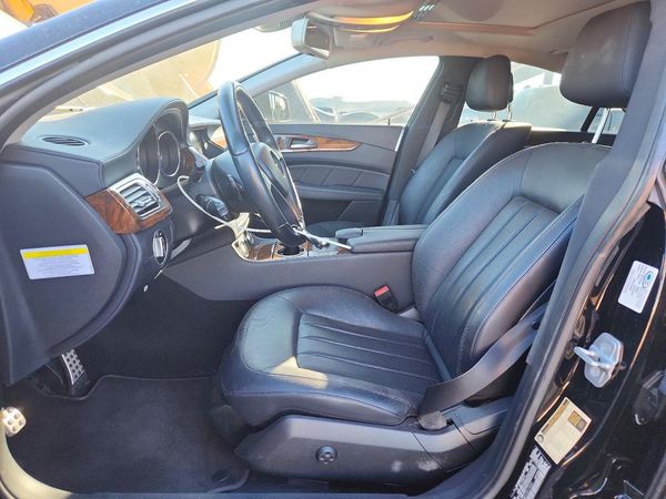 2012 MERCEDES-BENZ CLS CLS550 — DENT