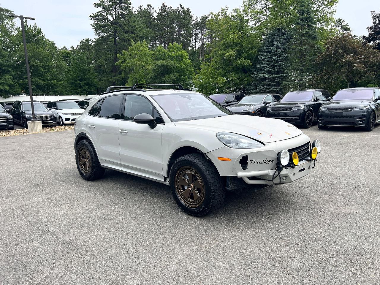 2021 PORSCHE CAYENNE