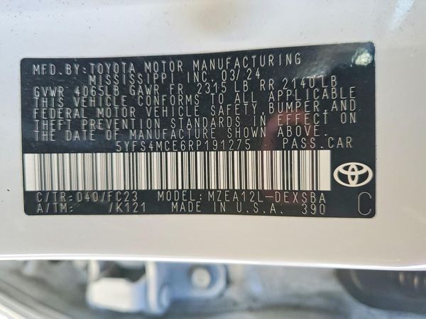 2024 TOYOTA COROLLA SE