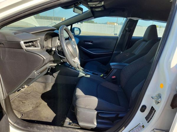 2021 TOYOTA COROLLA SE, CVT — DENT