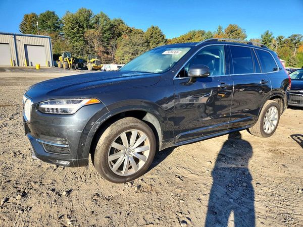 2017 VOLVO XC90 — DSFA — Front 3/4
