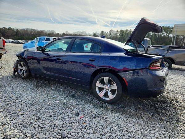 2015 DODGE CHARGER SXT