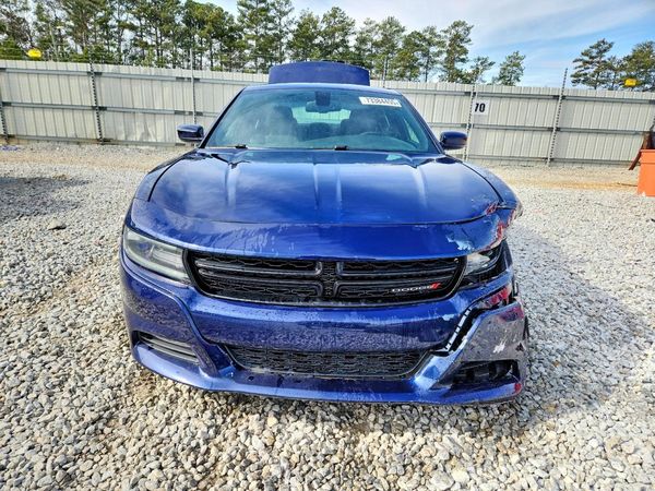2015 DODGE CHARGER SXT