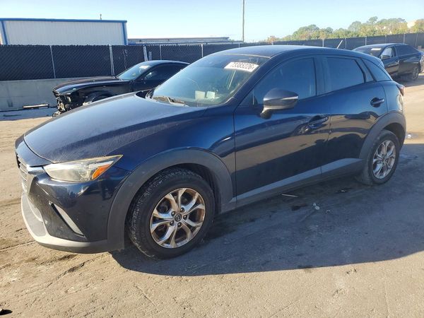 2020 MAZDA CX-3 Sport — Front 3/4