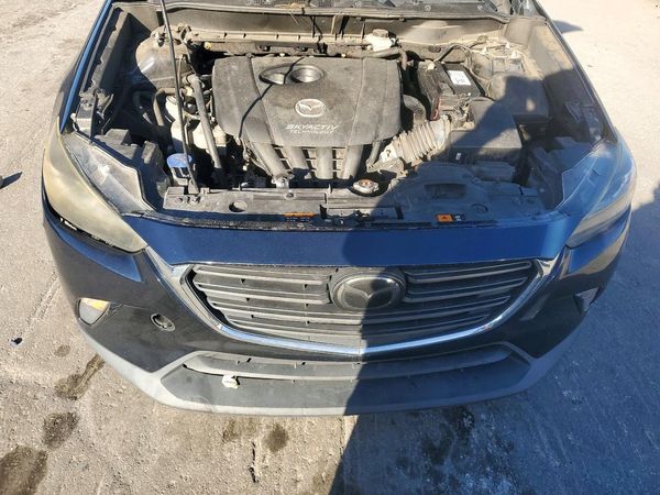 2020 MAZDA CX-3 Sport — Engine bay