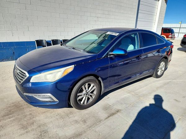 2015 HYUNDAI SONATA SE, ECO — Front 3/4