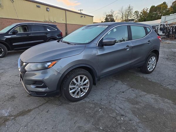 2021 NISSAN ROGUE SPORT SV — Front 3/4