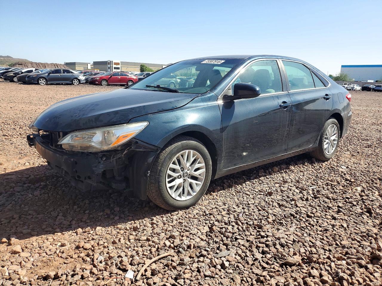 2016 TOYOTA CAMRY — Front 3/4