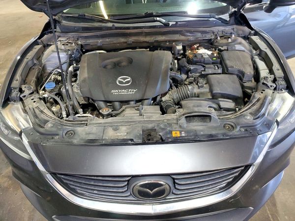 2017 MAZDA 6 — Engine bay