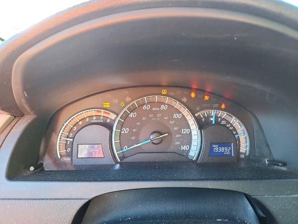 2014 TOYOTA CAMRY — ODOM