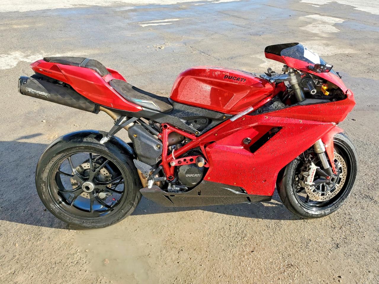 2012 DUCATI SUPERBIKE