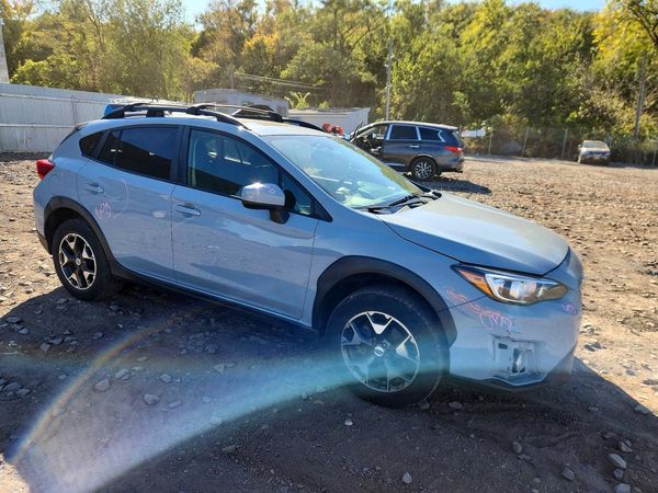 2018 SUBARU CROSSTREK Premium+BSD — Passenger 3/4