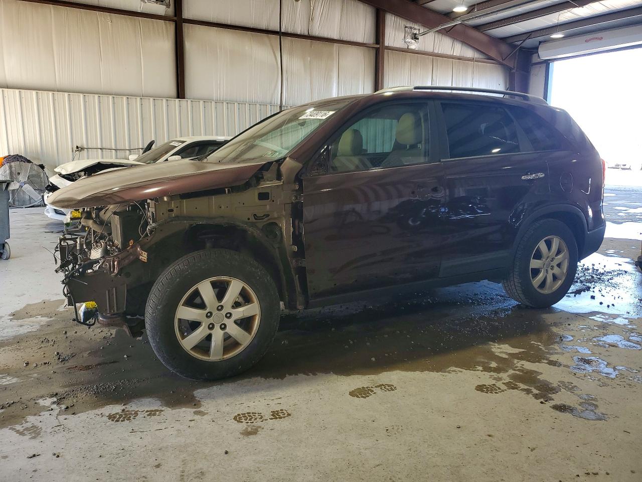2012 KIA SORENTO GL(Middle-low grade) — Front 3/4