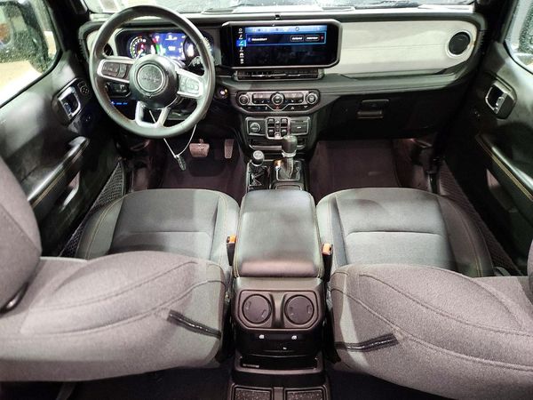 2024 JEEP WRANGLER Sahara 4XE — CKPT
