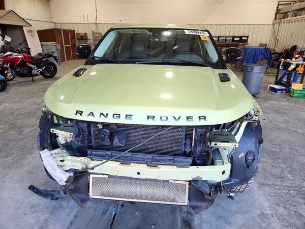 2013 LAND ROVER RANGEROVER Dynamic Premium — DIRF
