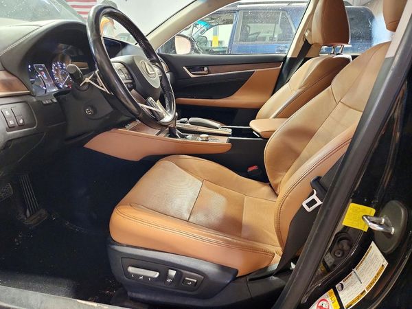 2016 LEXUS GS 350 — DENT