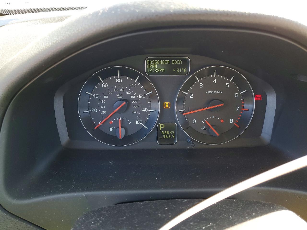 2012 VOLVO C30