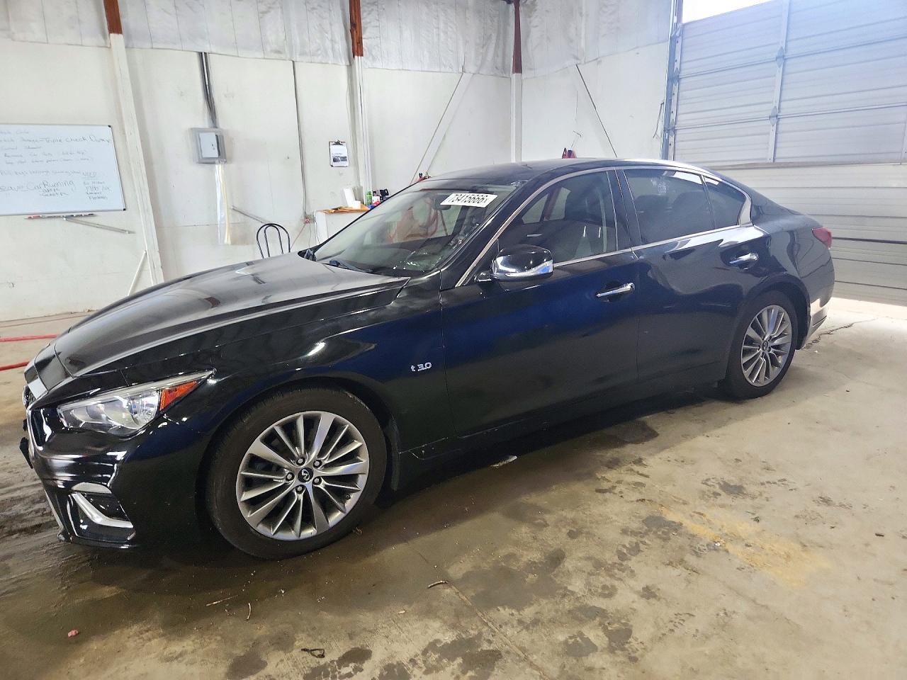 2018 INFINITI Q50 — Front 3/4