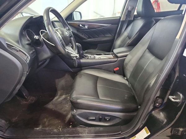 2018 INFINITI Q50 — DENT