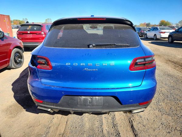 2017 PORSCHE MACAN — DIRR