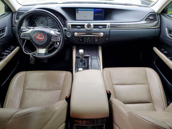 2017 LEXUS GS