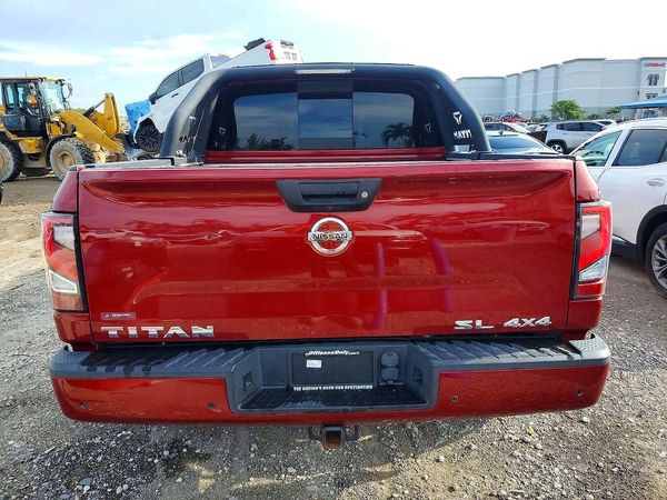 2021 NISSAN TITAN Crew Cab — DIRR