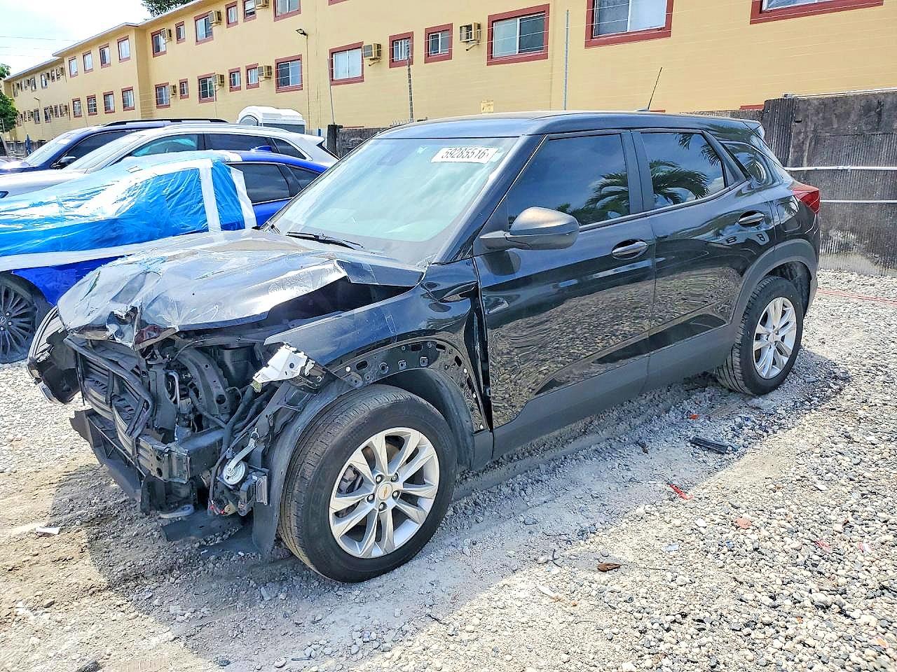 2021 CHEVROLET TRAILBLAZE — Front 3/4