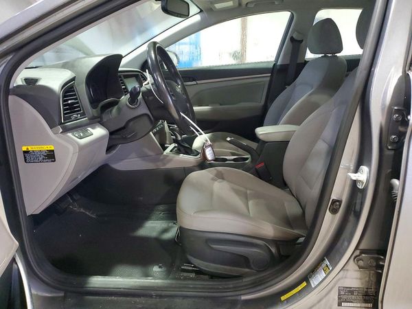 2018 HYUNDAI ELANTRA — DENT